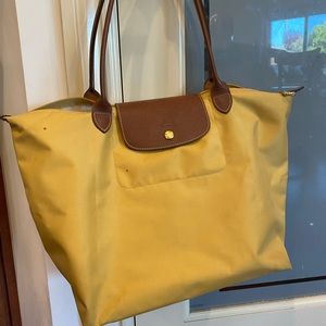 Longchamp large Le PliageTote